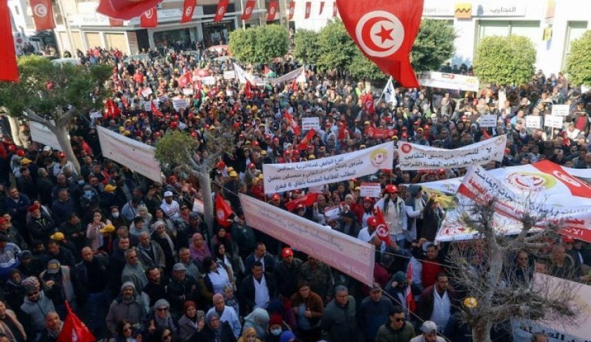 جلوگیری دولت تونس از ورود هیئت های خارجی برای شرکت در تظاهرات