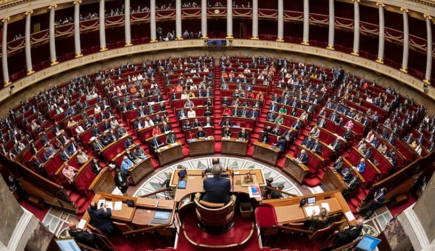 سنای فرانسه اصلاحات جنجالی قانون بازنشستگی را تصویب کرد

