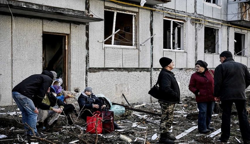 اوكرانيا تقصف المناطق المدنية في دونيتسك بأسلحة الناتو