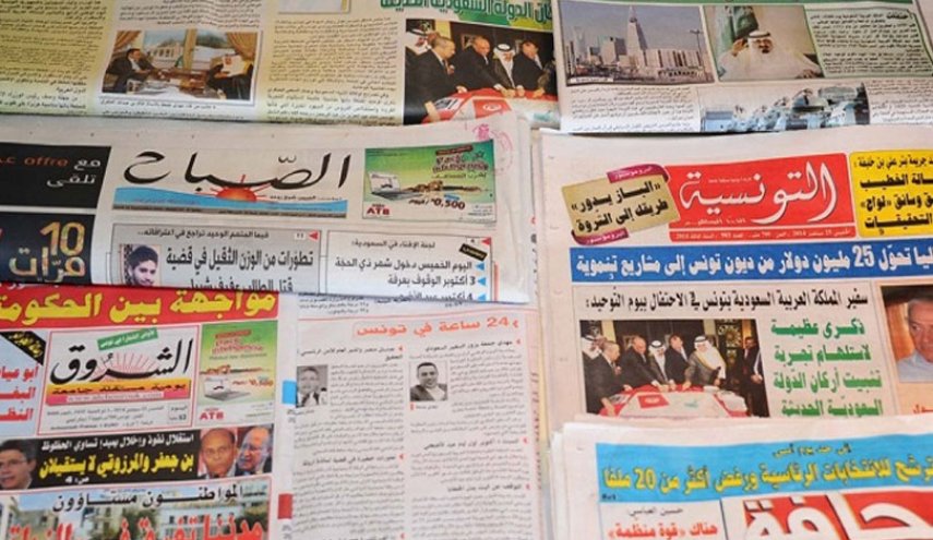 الرئيس التونسي يؤكد بقاء الصحافة الورقية 