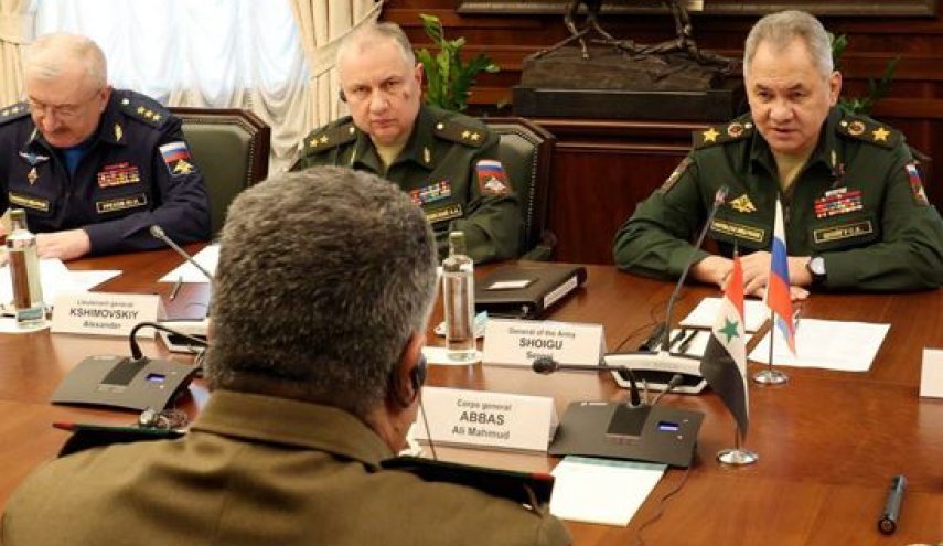 وزير الدفاع السوري يبحث مع نظيره الروسي التعاون العسكري بين البلدين