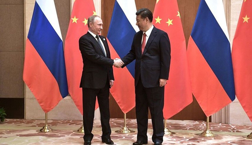 الخارجية الصينية: العلاقات بين بكين وموسكو لا تخضع لضغوط وتهديدات من الخارج