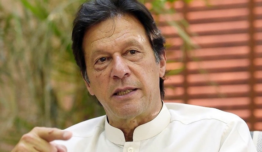 محكمة باكستانية تعلق مذكرة التوقيف بحق عمران خان 