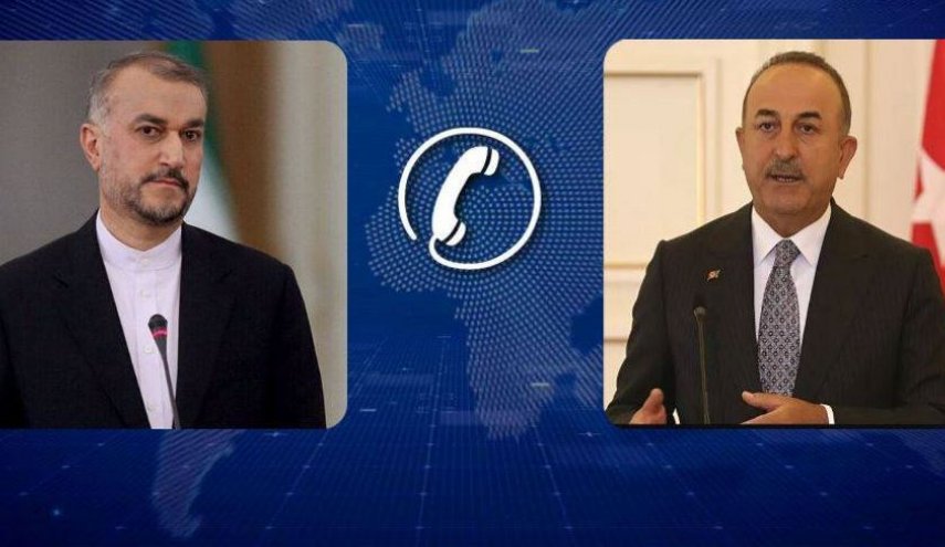 گفتگوی تلفنی وزیران خارجه ایران و ترکیه 