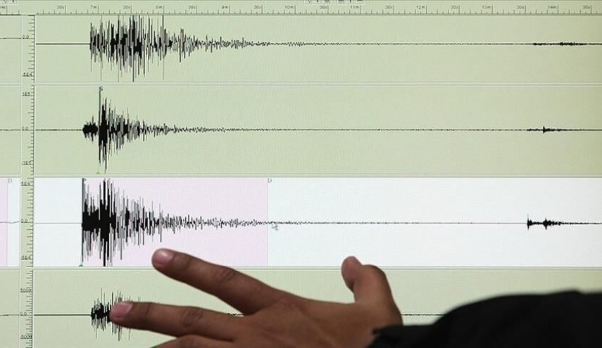 زلزال بقوة 4.1 درجات على مقياس ريختر يضرب مدينة خشت في جنوب ايران