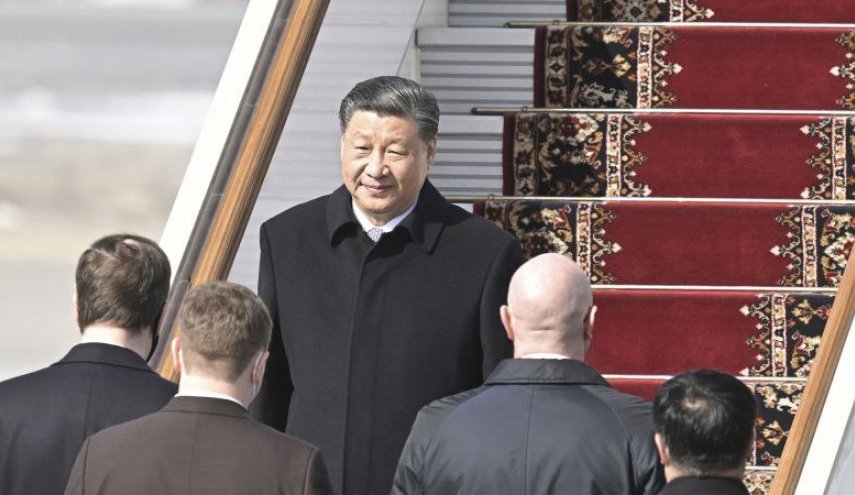 رئیس‌جمهور چین در قالب سفری سه‌روزه وارد مسکو شد
