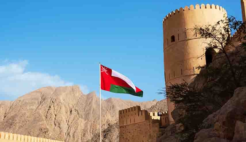 سلطنة عمان توضح بشأن عبور طيران الاحتلال من اجوائها