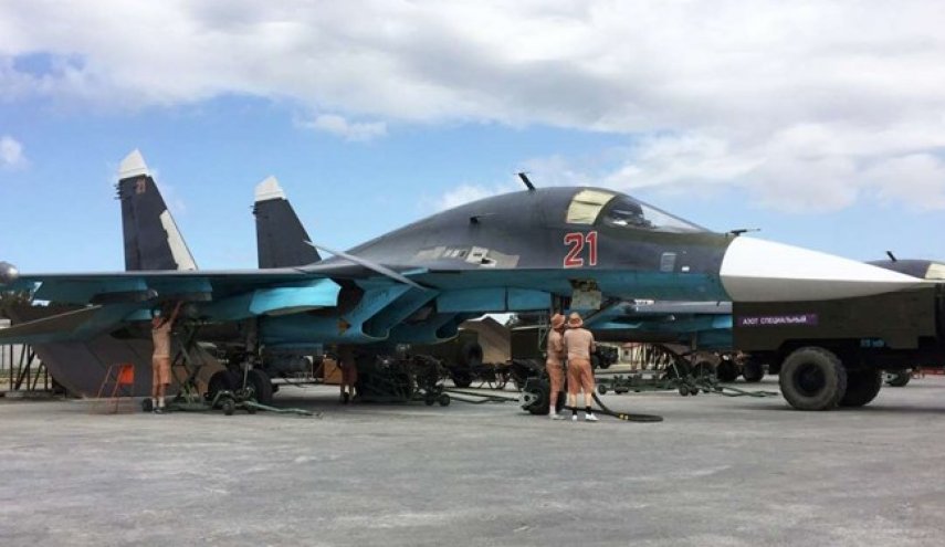 پرواز منظم هواپیماهای روسیه بر فراز پایگاه آمریکا در التنف سوریه