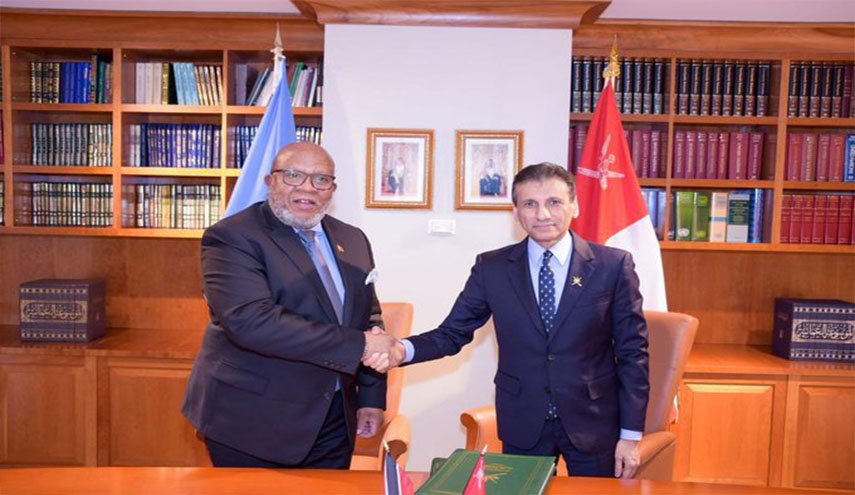 سلطنة عُمان وجمهورية ترينيداد وتوباغو تقيمان علاقات دبلوماسية