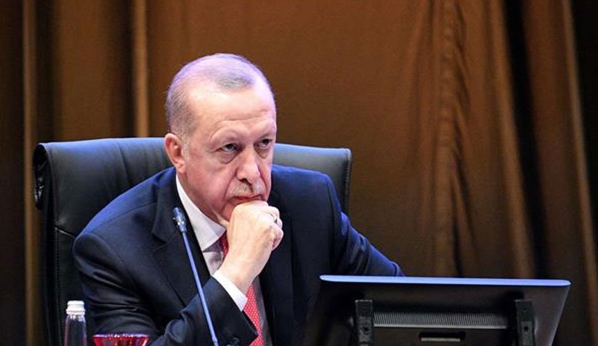 أردوغان يشن هجوما حادا على المعارضة ويتهمها بالخيانة