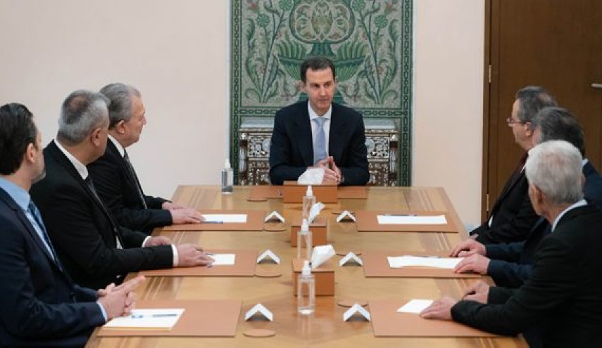 الرئيس السوري: تغيير الأشخاص ليس هدفاً بحد ذاته بل وسيلة وأداة لرفع الأداء