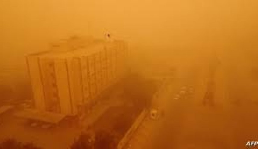 الصحة العراقية تسجل 515 حالة اختناق جراء العاصفة الترابية