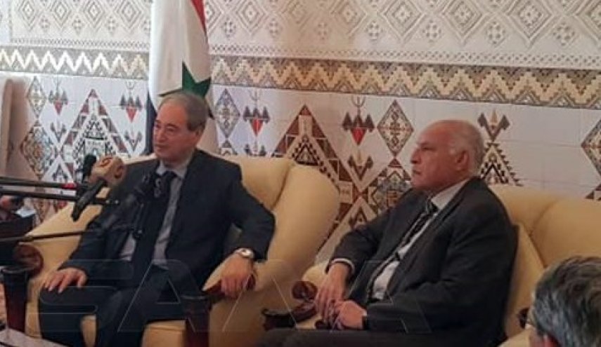 وزير الخارجية السوري فيصل المقداد يصل إلى الجزائر في زيارة رسمية