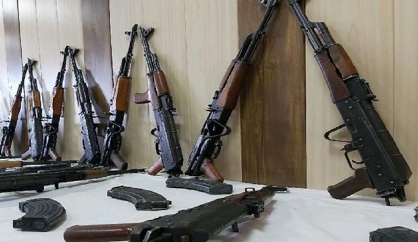تفكيك عصابة لتهريب الأسلحة في كرمان جنوب شرق ايران