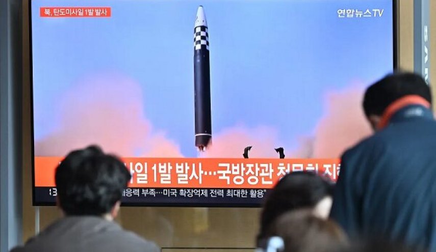 دستور رهبر کره شمالی برای پرتاب نخستین ماهواره جاسوسی این کشور