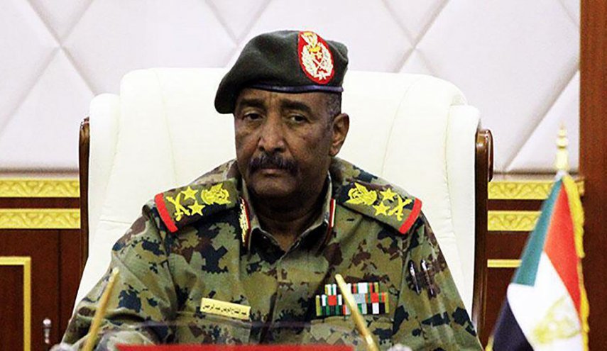 البرهان: عازمون على مواصلة الانتقال نحو الحكم المدني في السودان