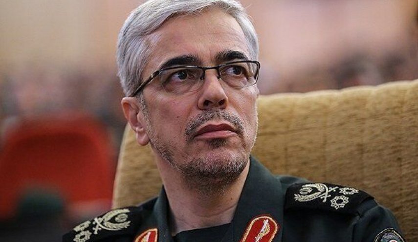 اللواء باقري: القدرات الاستراتيجية لحرس الثورة الإسلامية توفر الأمن والسلام للشعب الإيراني
