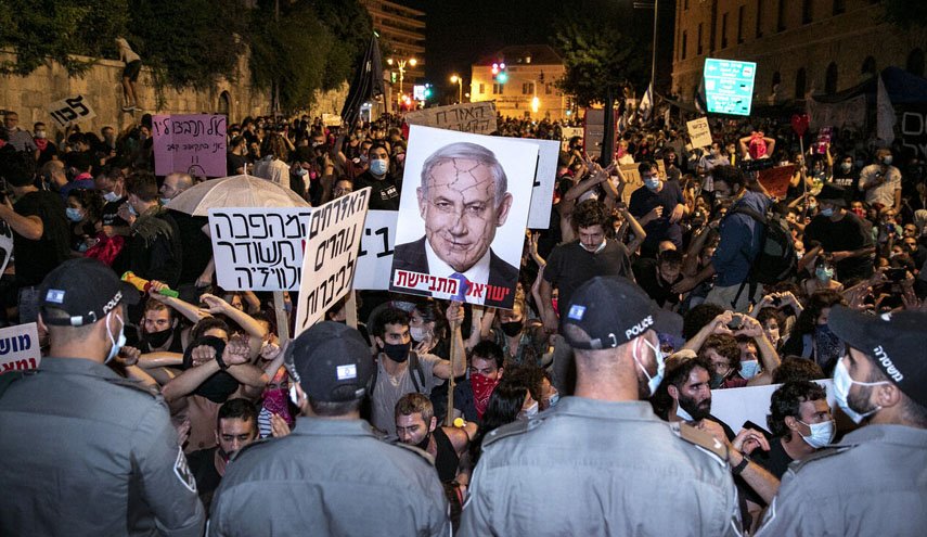 مخالفان نتانیاهو باز هم در سرزمین های اشغالی تظاهرات کردند