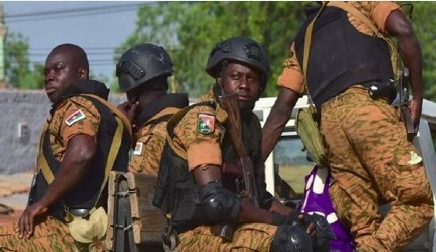 أحدث هجوم دام في بوركينا فاسو.. مقتل 60 شخصا على أيدي مسلحين