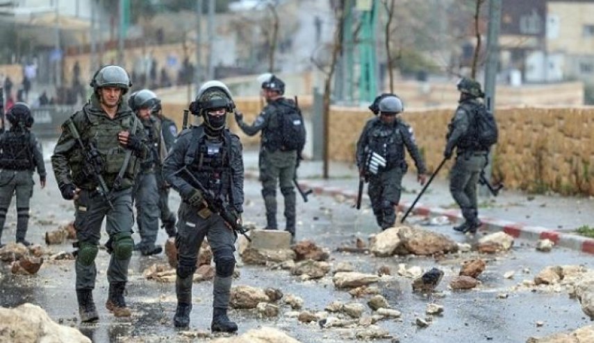 إصابة 4 فلسطنيين خلال اقتحام الاحتلال لـ'عقبة جبر' في أريحا