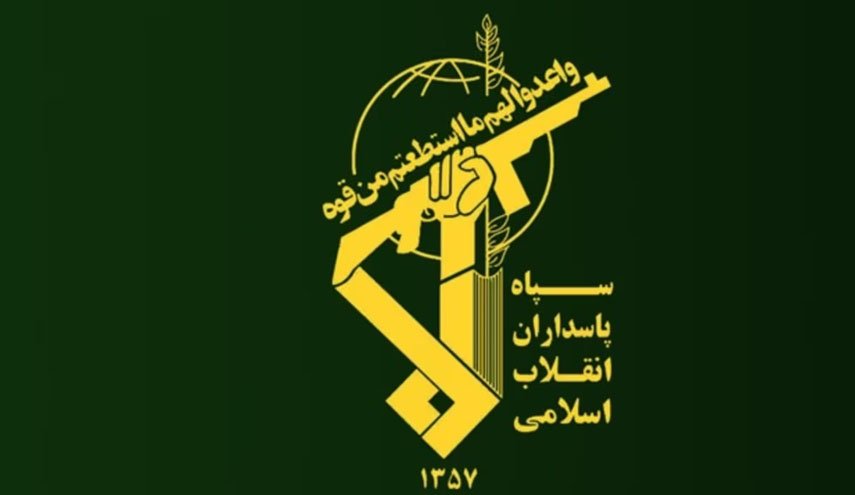 سپاه یک نفتکش خارجی را در تنگه هرمز توقیف کرد+ویدیو