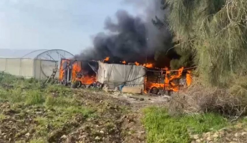حريق في بلدة الخرايب جنوبي لبنان
