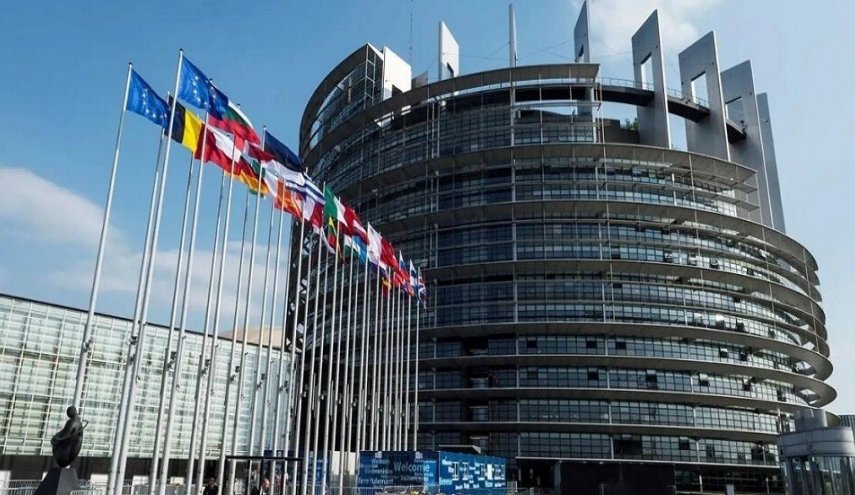 البرلمان الأوروبي يضع شرطا أمام انضمام صربيا للاتحاد الأوروبي