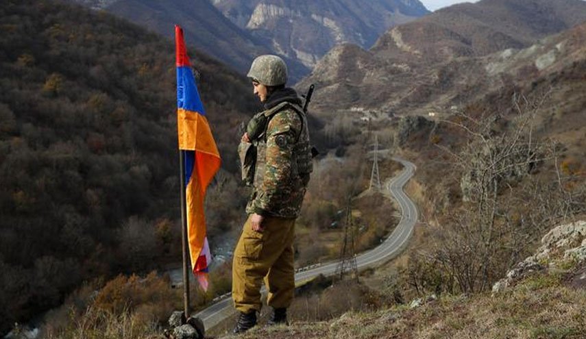 اتهامات متبادلة بين أرمينيا وأذربيجان باستهداف مواقع عسكرية 