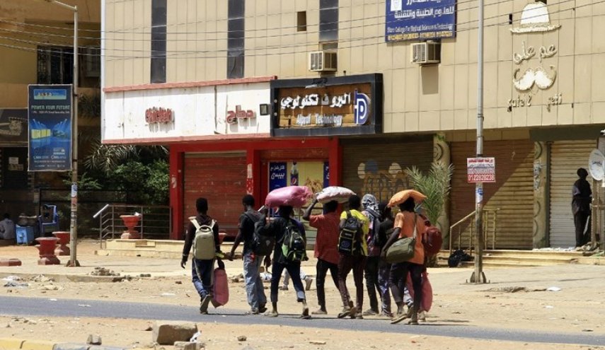 السودان.. دائرة الاشتباكات تتوسع والخارجية ترفض انعقاد جلسة مجلس حقوق الانسان 
