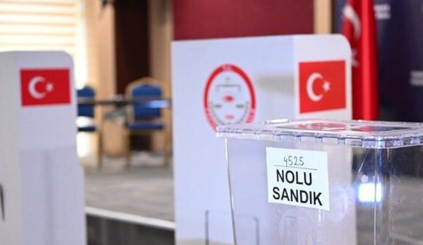 نتایج اولیه انتخابات ترکیه؛ پیشتازی شکننده اردوغان/ کشیده شدن انتخابات ریاست جمهوری ترکیه به دور دوم قوت گرفت/ ائتلاف اردوغان اکثریت کرسی های پارلمانی را کسب کرد 