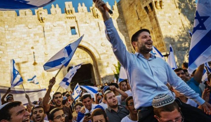 السلطة: إصرار 'إسرائيل' على تنظيم 'مسيرة الأعلام' تقود لتفجير الأوضاع