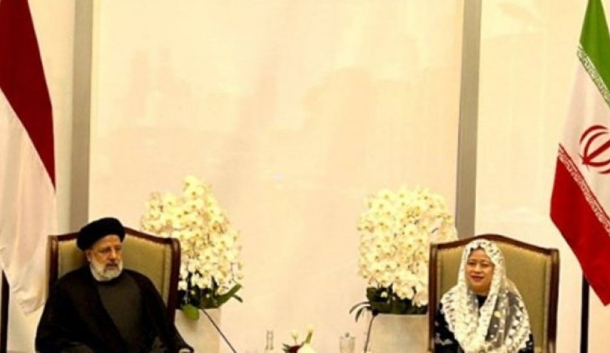 رئیسی در دیدار رئیس مجلس نمایندگان اندونزی: هیچ مانعی بر سر راه توسعه روابط دو کشور وجود ندارد
