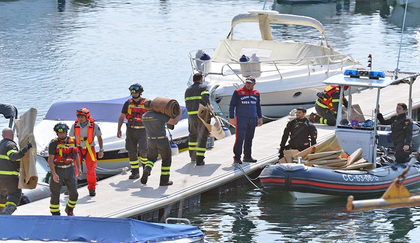 مقتل 4 اشخاص بينهم أمني اسرائيلي سابق بانقلاب قارب في ايطاليا 
