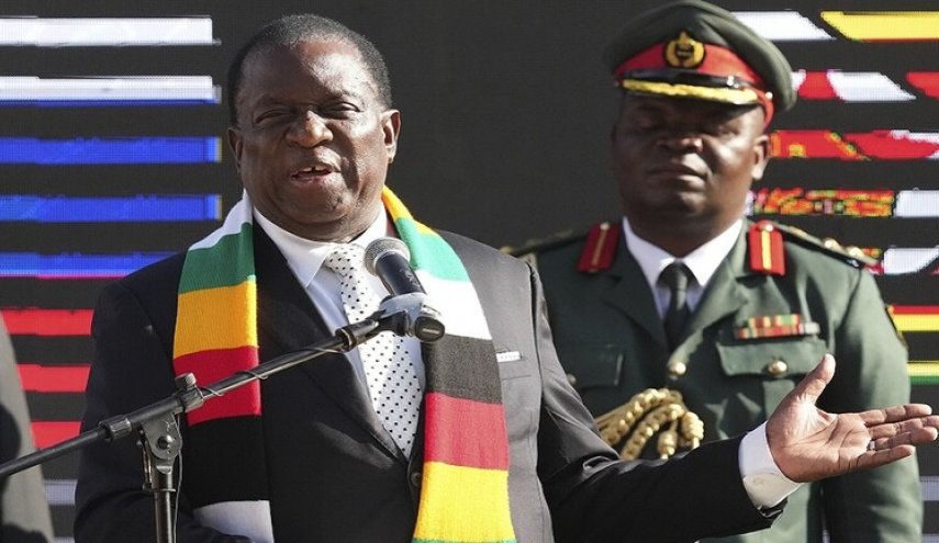 قبل انتخابات أغسطس.. زيمبابوي تجرّم انتقاد الحكومة
