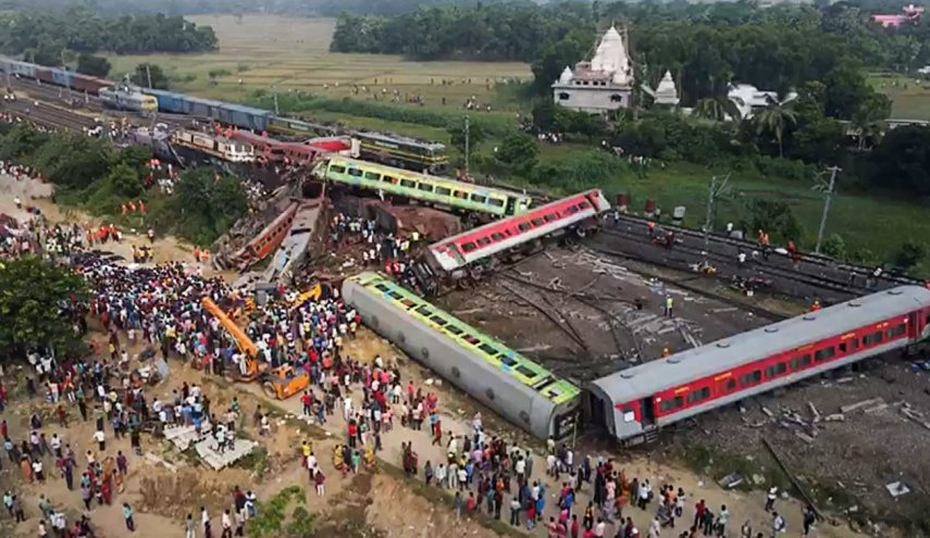 السلطات الهندية تعلن ارتفاع حصيلة قتلى حادث القطارات إلى 288