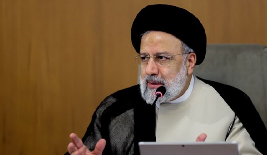 رئيس الجمهورية يؤكد ضرورة تبيين خدمات الثورة الاسلامية والنظام الاسلامي