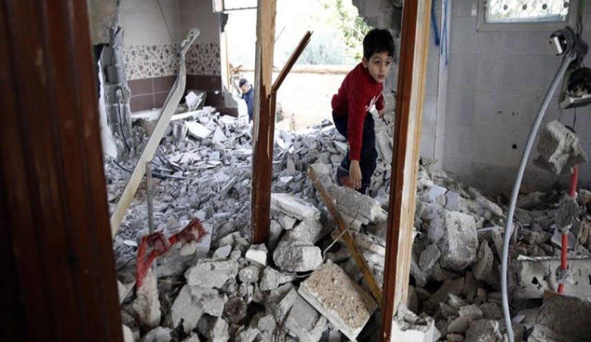 حماس: هدم منازل المقاومين سياسة فاشلة ستزيد شعبنا قوة 
