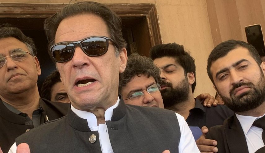 الافراج عن رئيس الوزراء الباكستاني السابق عمران خان بكفالة