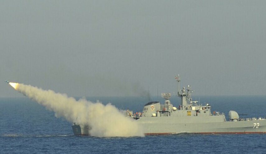 تزويد السفن الحربية الإيرانية بصواريخ مداها 2000 كيلومتر