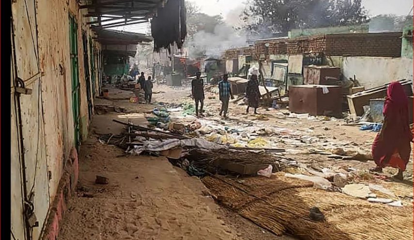 السودان: مقتل 17 شخصا في ضربة جوية في الخرطوم مع ترقب هدنة جديدة