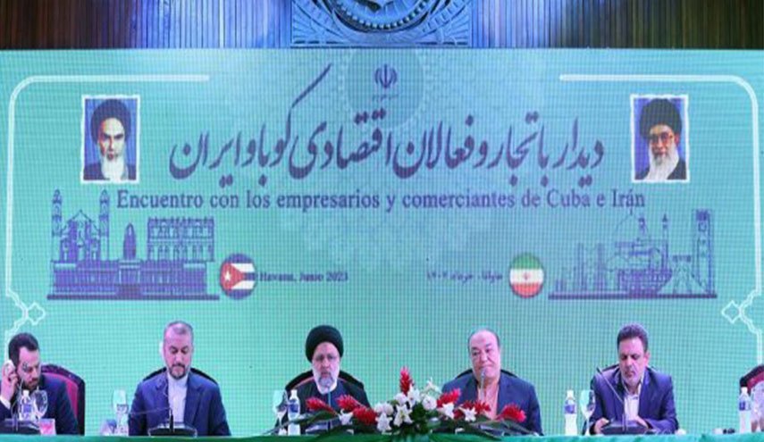 الرئيس رئيسي يؤكد على التعاون الاقتصادي والتكنولوجي مع كوبا