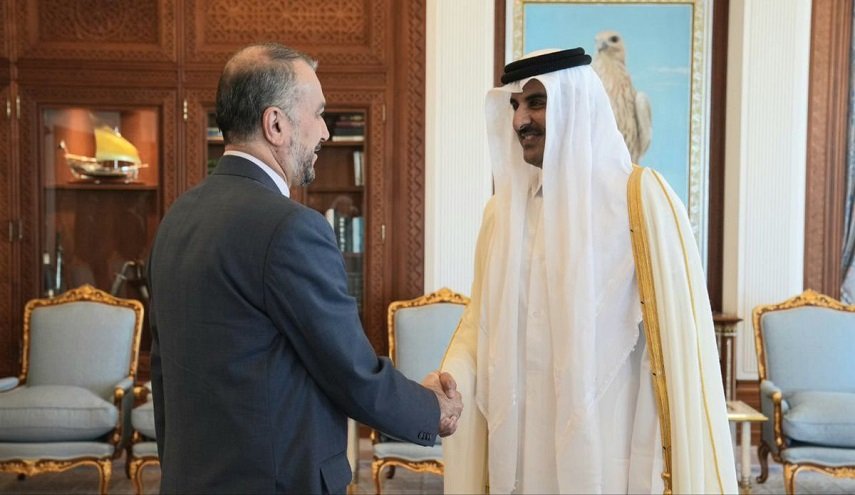 أمیر قطر: نتطلع لتعزيز العلاقات الشاملة مع إيران