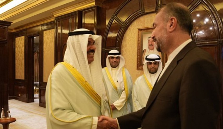 دیدار امیرعبداللهیان با نخست‌وزیر کویت
