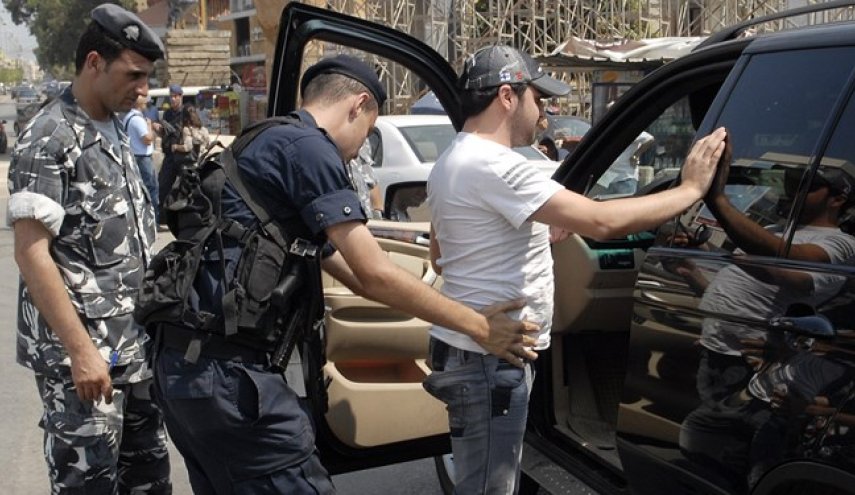 یک جاسوس رژیم صهیونیستی در دام ارتش لبنان افتاد
