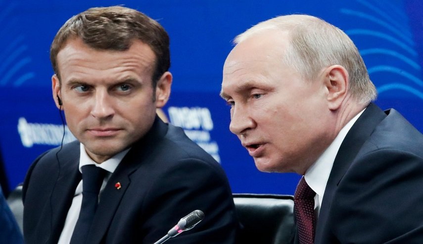  ماكرون یثیر غضب الفرنسيین بسبب تصريح حول بوتين