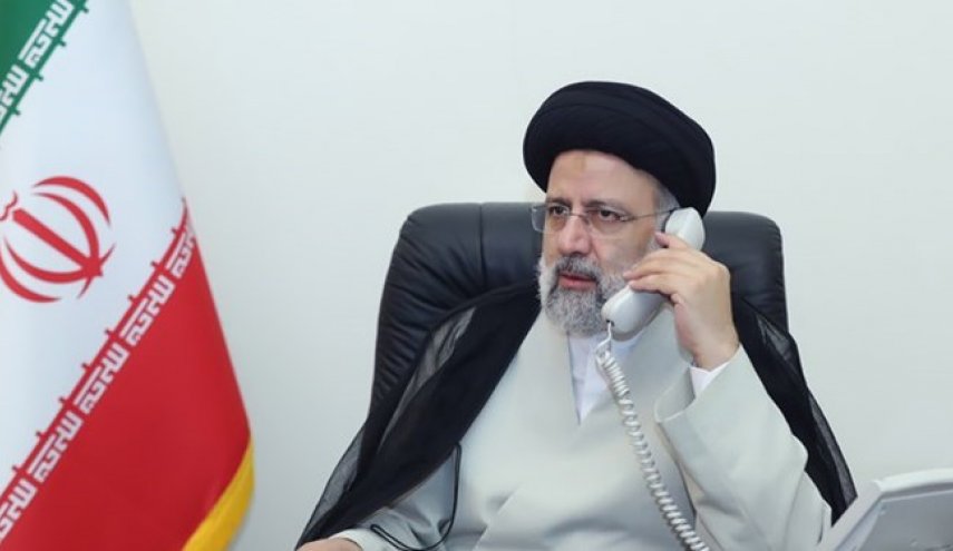 مكتب الرئاسة الايرانية يعلن عن محادثات رئيسي مع بوتين وباشينيان