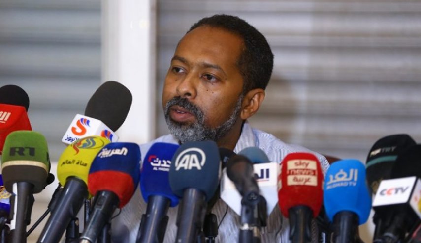 مسؤول سیاسي يحذر من مصير السودان في ظل الحرب الراهنة فيها
