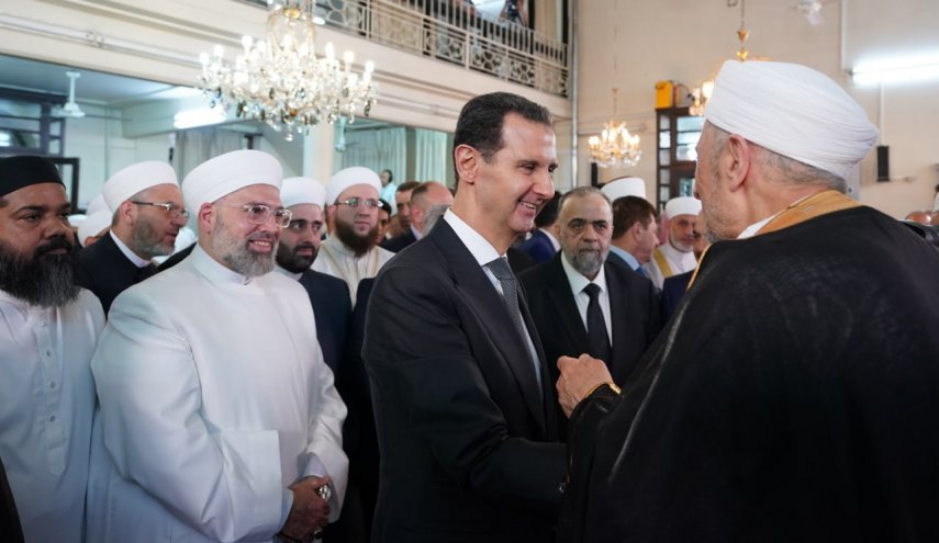 الرئيس السوري يؤدي صلاة عيد الأضحى في مسجد الأفرم بدمشق 