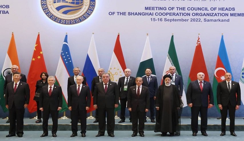 في 4 تموز إيران تصبح عضوا رسميا في منظمة شنغهاي للتعاون