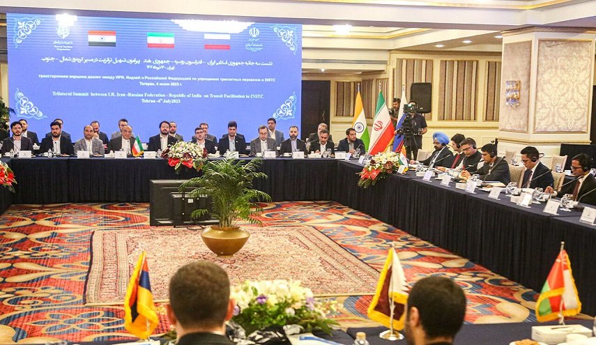 إيران تتفق وروسيا حول تنفيذ مشروع رشت – آستارا السككي